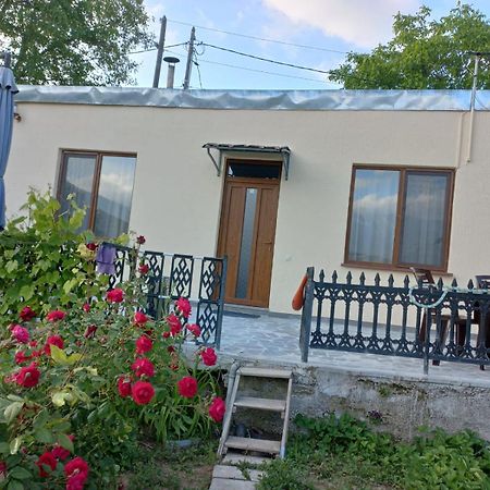 Ana-Maria Bnb Panzió Tatev Kültér fotó
