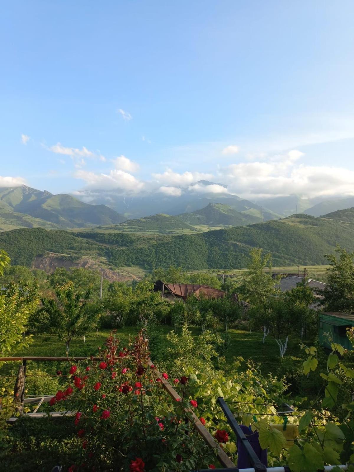Ana-Maria Bnb Panzió Tatev Kültér fotó