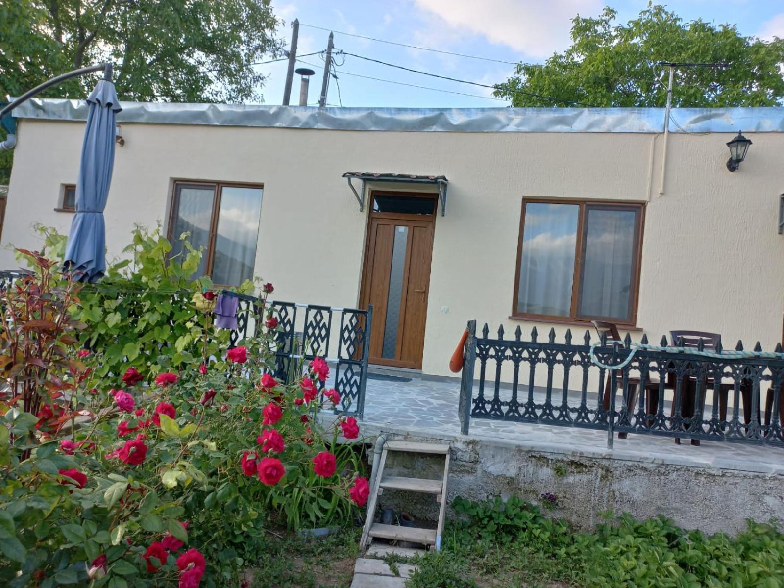 Ana-Maria Bnb Panzió Tatev Kültér fotó