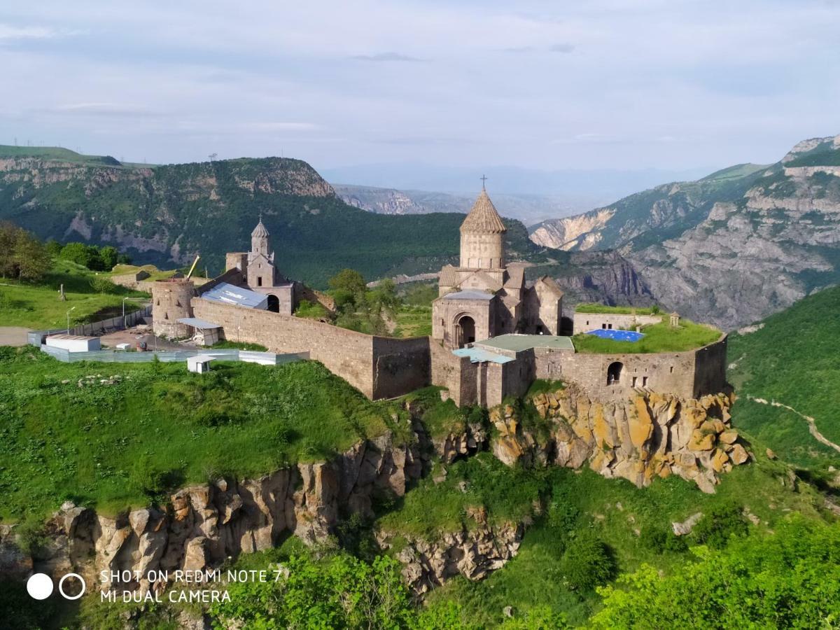 Ana-Maria Bnb Panzió Tatev Kültér fotó